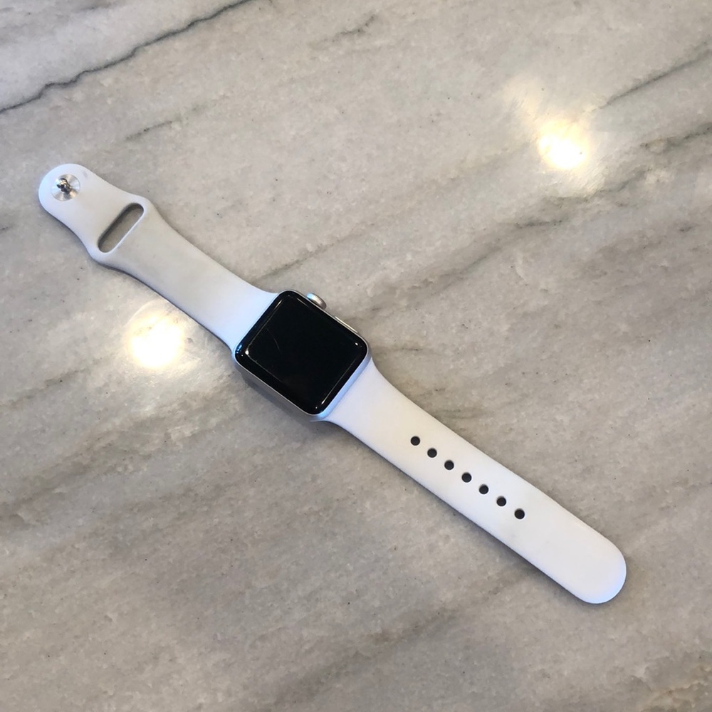apple watch series 3